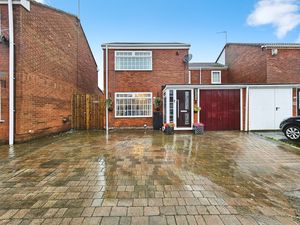 Photo 3- click for photo gallery